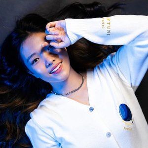 TwoSet Apparel Holst Collection Neptune Cardigan size M